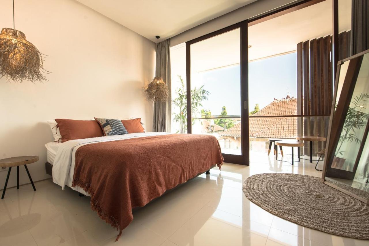 Pelangi 148 Beach Suites Семиньяк Экстерьер фото