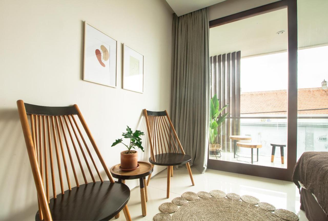 Pelangi 148 Beach Suites Семиньяк Экстерьер фото