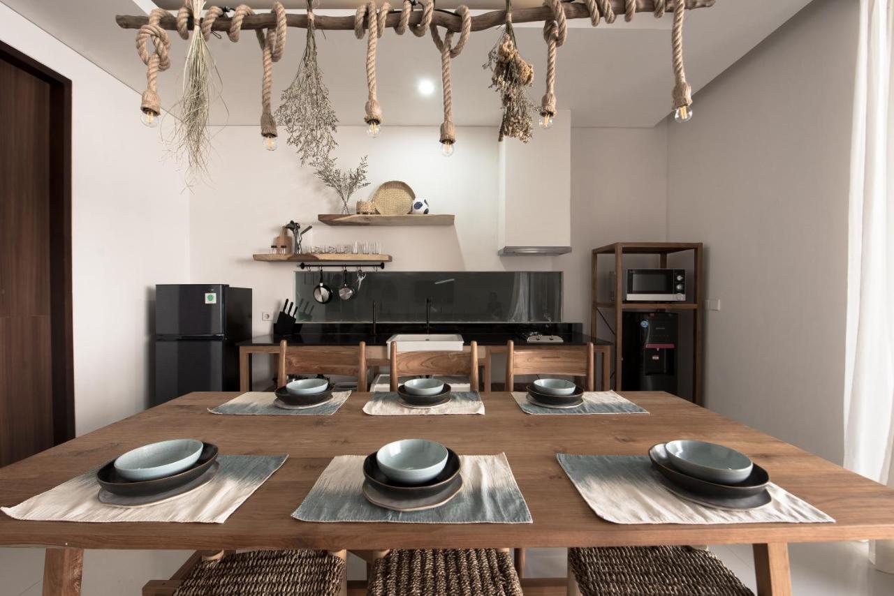 Pelangi 148 Beach Suites Семиньяк Экстерьер фото
